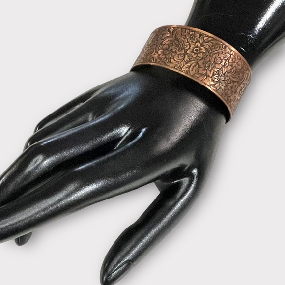 Vintage Jewelry - Vintage Copper Cuff Bracelet With Floral Embossed Design